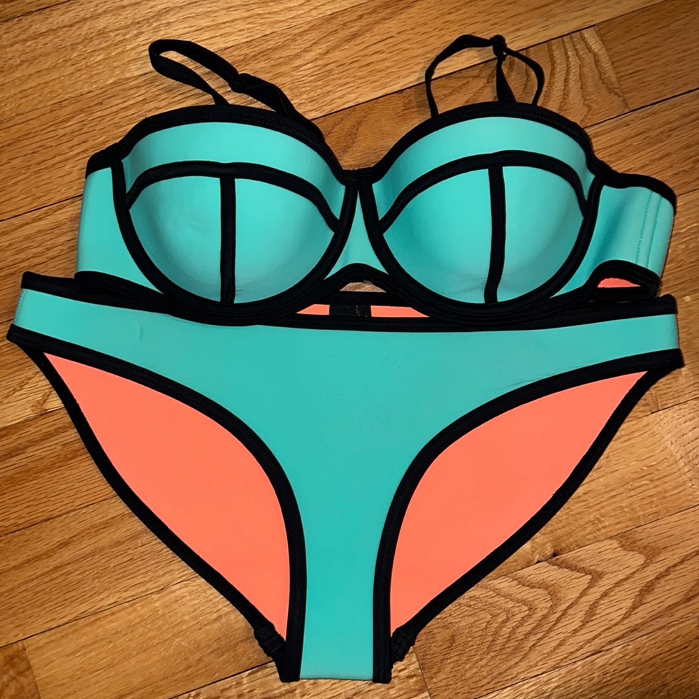 Triangl Bikini